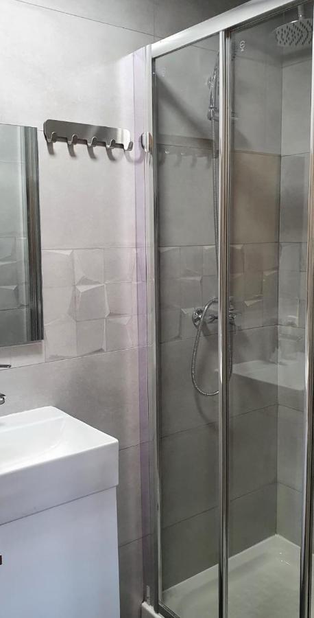 Rooms Suite Planetario Madrid Luaran gambar